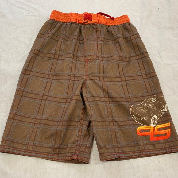 🪴 DISNEY PIXAR CARS BOYS SWIM SHORTS 6 🪴 - Picture 1 of 4